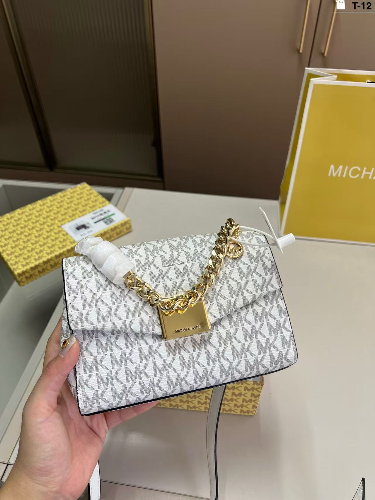 Gloednieuwe Michael Kors luxe  - Travel Accessories Luxury Brands recensie en prijs